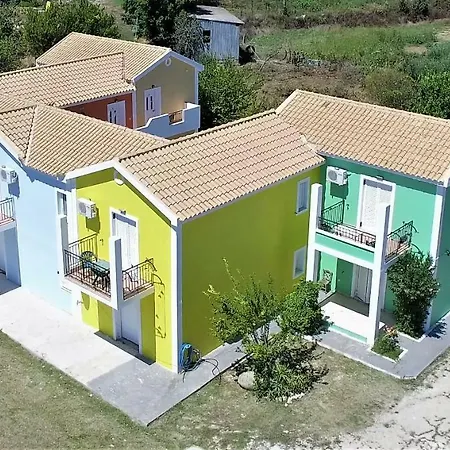 Makis Lighthouse Apartamento
